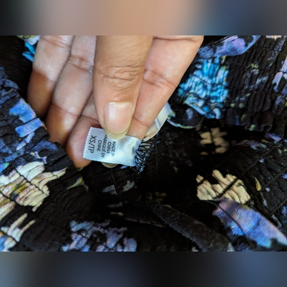 🏵️💚 Smocked Bust Mid Maxi Dress / Cover-up - Picture 2 of 2